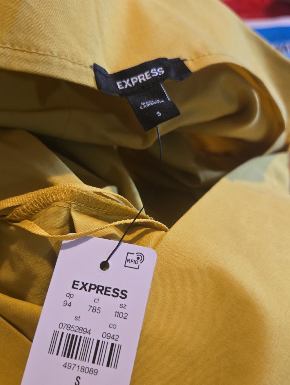 Express Dress - Picture 7 of 8